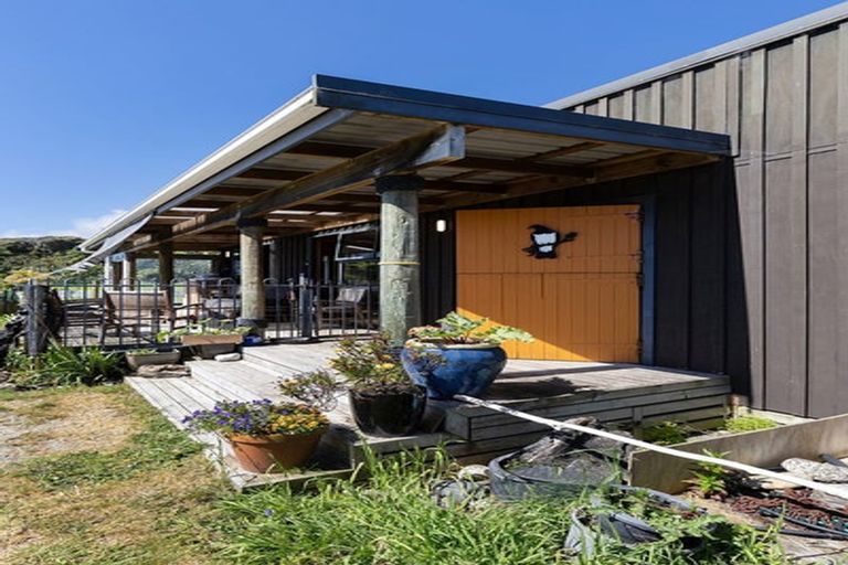 Photo of property in 11a Main Road, Ngakawau, 7824