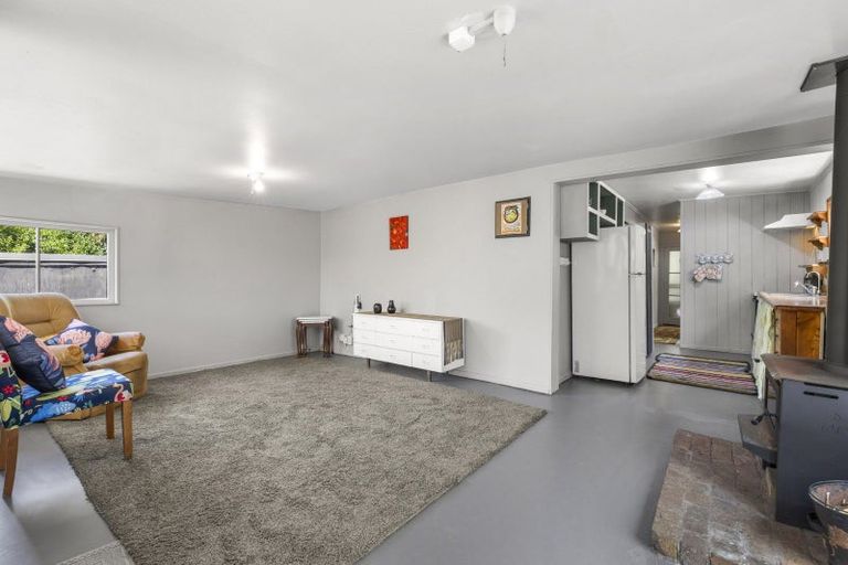 Photo of property in 28 Cross Street, Raglan, 3225