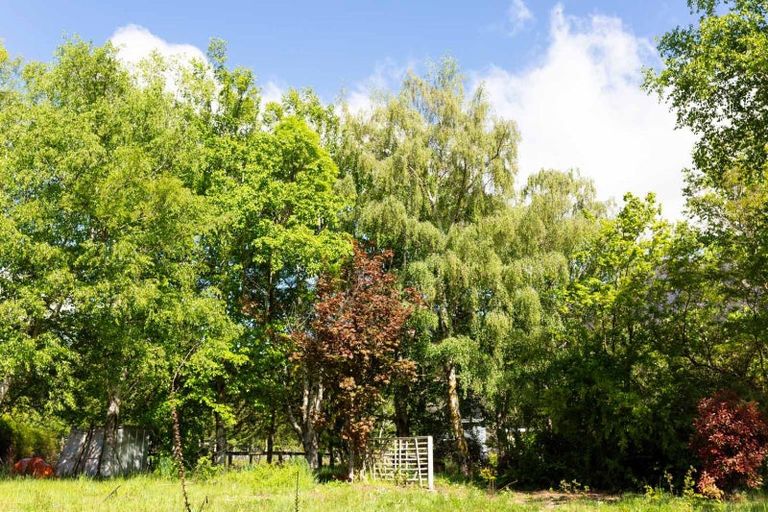 Photo of property in 8 Cemetery Road, Lake Hawea, Wanaka, 9382