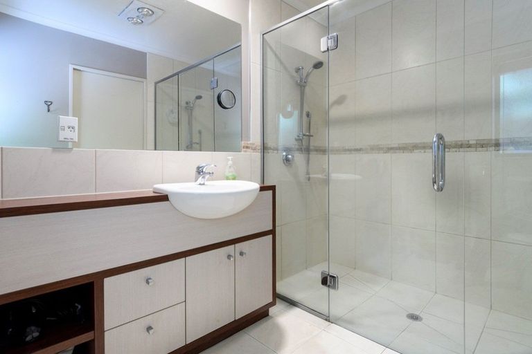 Photo of property in 5 Sabana Place, Bethlehem, Tauranga, 3110