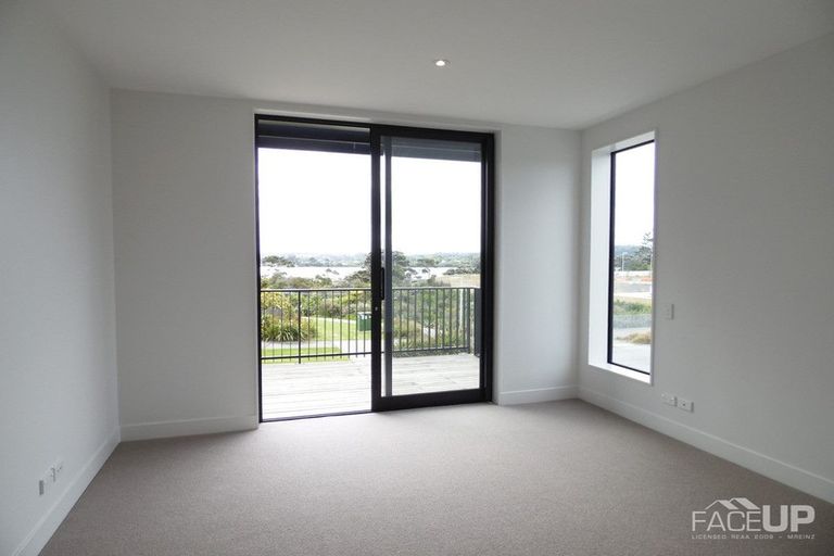Photo of property in 115 Buckley Avenue, Hobsonville, Auckland, 0616