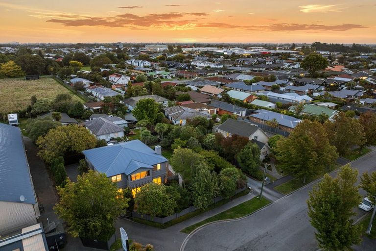 Photo of property in 42 Meadow Street, Papanui, Christchurch, 8052