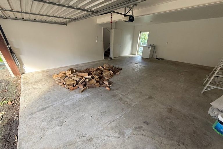 Photo of property in 5 St Thomas More Lane, Glenfield, Auckland, 0629