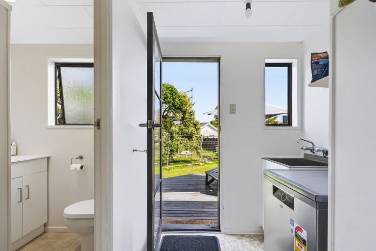 Photo of property in 5 Mccall Avenue, Pauanui, Hikuai, 3579