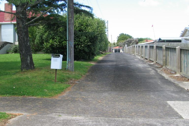 Photo of property in 28c Pah Road, Papatoetoe, Auckland, 2025