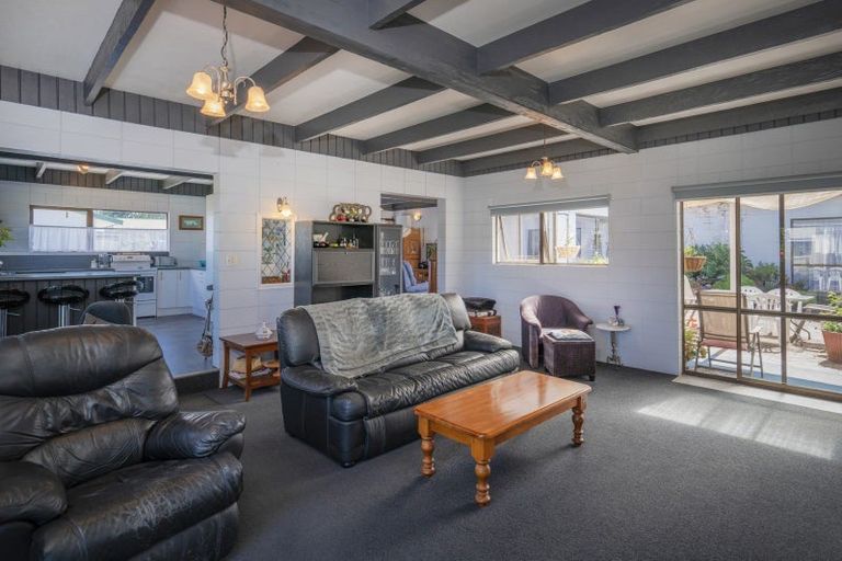 Photo of property in 58 Cook Drive, Whitianga, 3510