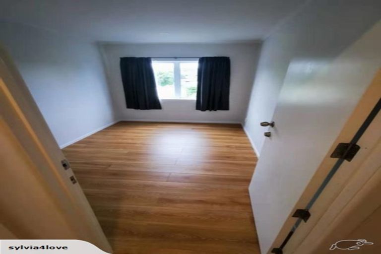 Photo of property in 109 Gardner Avenue, New Lynn, Auckland, 0600