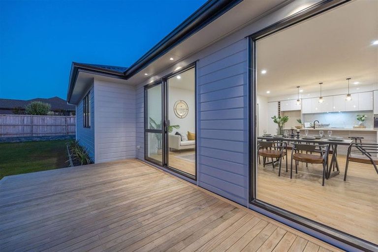 Photo of property in 9 Cutfield Lane, Kumeu, 0810