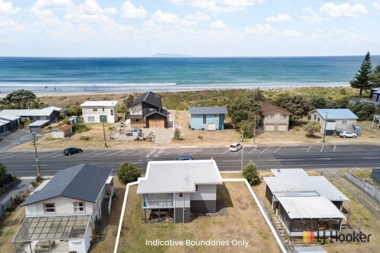 Photo of property in 24 Seaforth Road, Waihi Beach, 3611