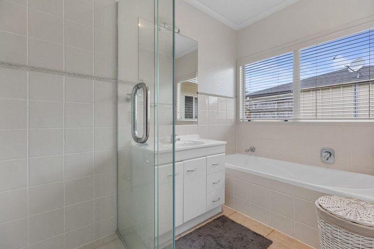 Photo of property in 169 Gravatt Road, Papamoa Beach, Papamoa, 3118