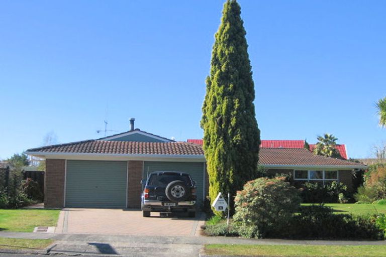 Photo of property in 18 Bernard Street, Chedworth, Hamilton, 3210