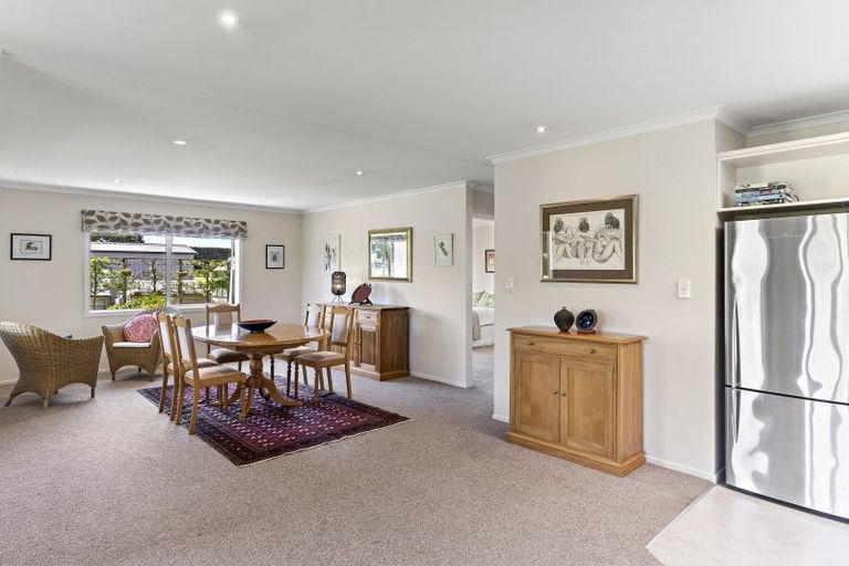 Photo of property in 8 Camellia Lane, Carterton, 5713