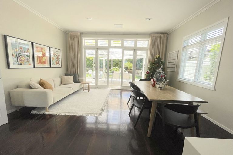 Photo of property in 1/20 Richmond Avenue, Northcote Point, Auckland, 0627