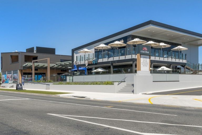 Photo of property in 24b Karewa Parade, Papamoa Beach, Papamoa, 3118