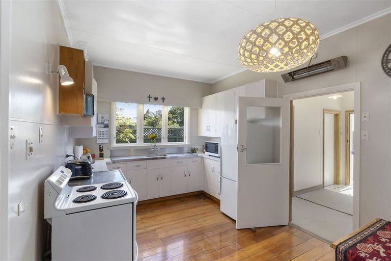 Photo of property in 32 Victoria Avenue, Dannevirke, 4930