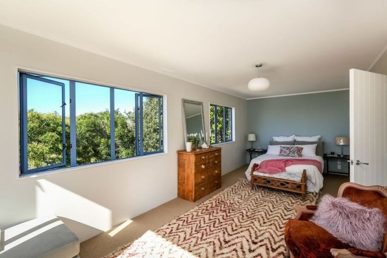 Photo of property in 115 Turangi Road, Motunui, Waitara, 4383