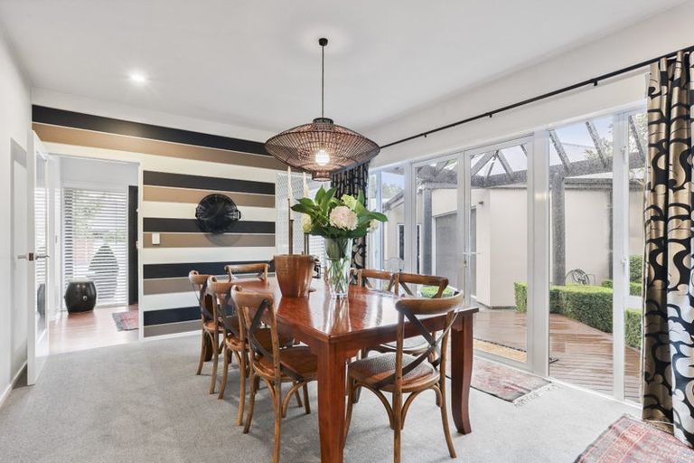 Photo of property in 1/253 Memorial Avenue, Burnside, Christchurch, 8053