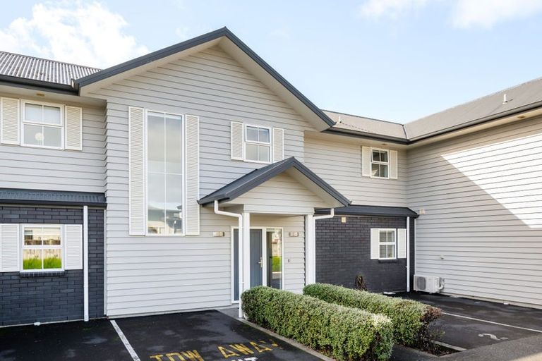 Photo of property in 2/79 Carrington Avenue, Silverdale, Hamilton, 3216