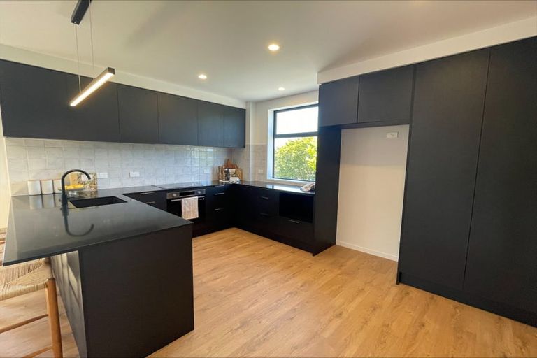 Photo of property in 11 Donald Place, Stillwater, Silverdale, 0993