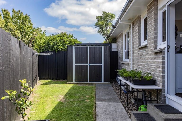 Photo of property in 3/211 Aldwins Road, Phillipstown, Christchurch, 8062