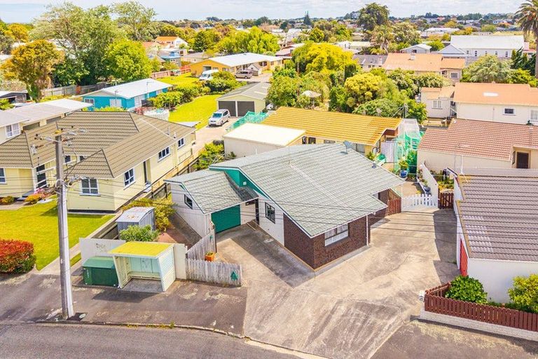 Photo of property in 42 Tawa Street, Gonville, Whanganui, 4501