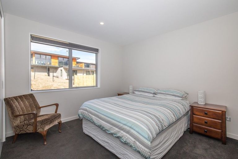 Photo of property in 6 Barclay Place, Wanaka, 9305
