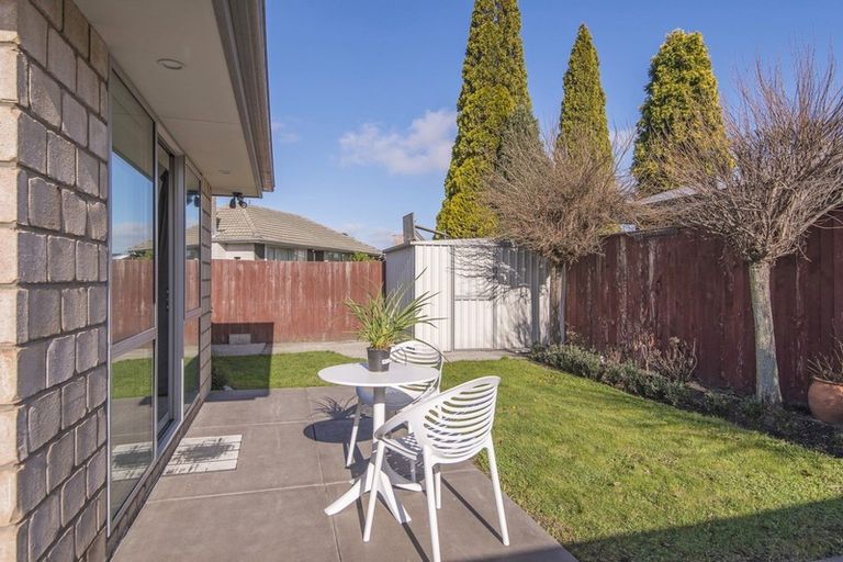 Photo of property in 4/335 Main South Road, Hornby, Christchurch, 8042