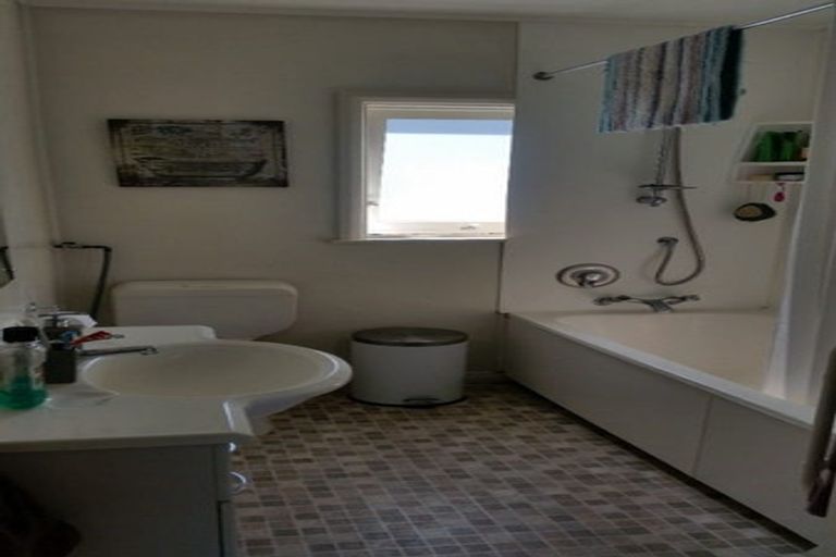 Photo of property in 23a Happy Valley Road, Owhiro Bay, Wellington, 6023