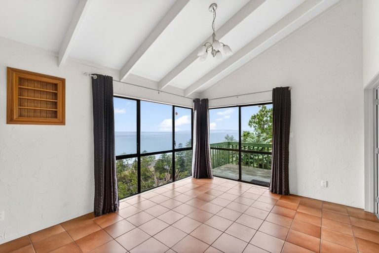 Photo of property in 128 Priestley Terrace, Bluff Hill, Napier, 4110