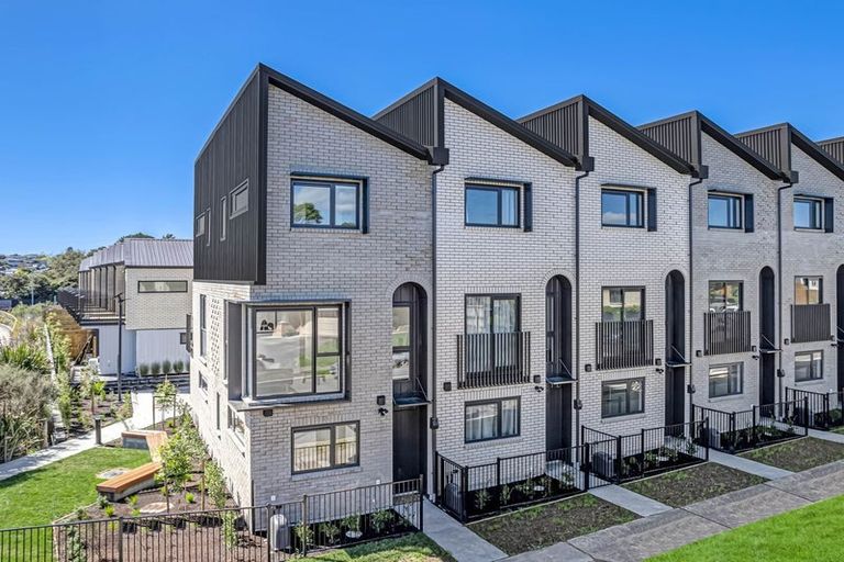 Photo of property in 35/28 Westgate Drive, Westgate, Auckland, 0614