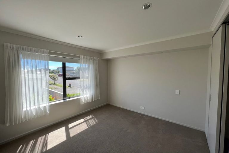 Photo of property in 16 Riviera Drive, Flat Bush, Auckland, 2019