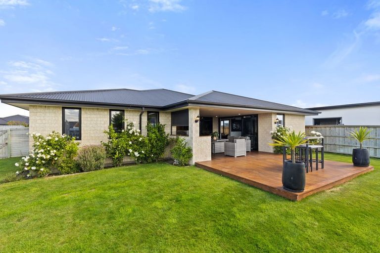 Photo of property in 3 Marangai Drive, Pegasus, 7612