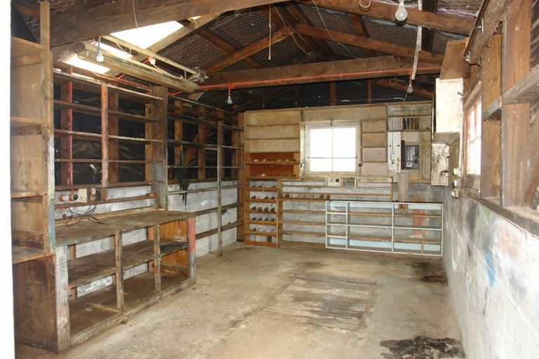 Photo of property in 28 Cambridge Street, Patea, 4520