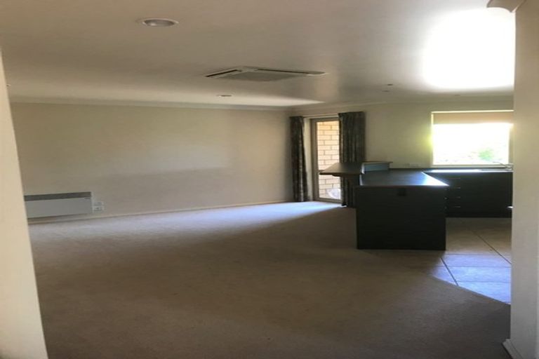 Photo of property in 8 Chesterton Drive, Leamington, Cambridge, 3432