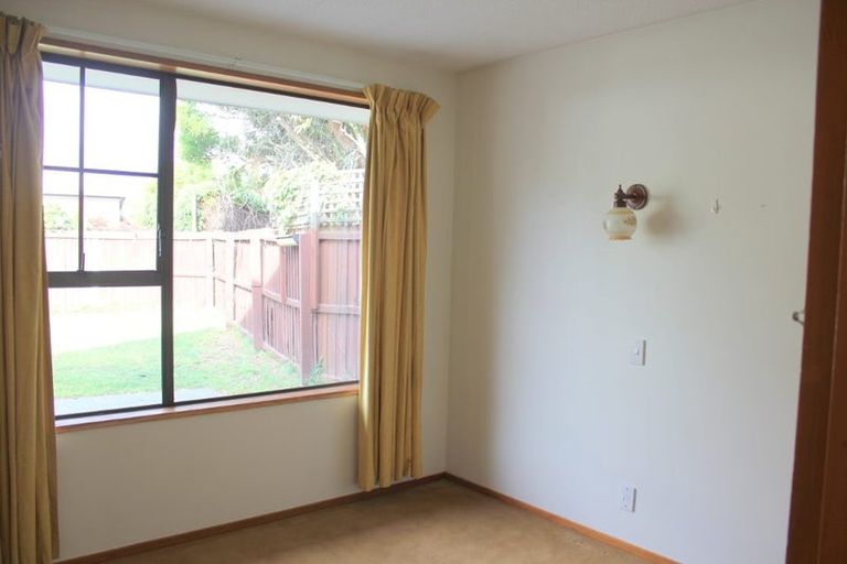 Photo of property in 182 Waimairi Road, Ilam, Christchurch, 8041