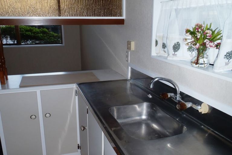 Photo of property in 4b Kentucky Crescent, Nawton, Hamilton, 3200