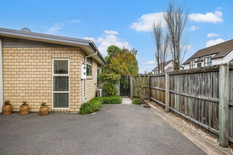 Photo of property in 5/43 Main Road, Redcliffs, Christchurch, 8081