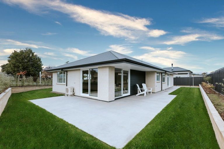 Photo of property in 39 Gordon Street, Weston, Oamaru, 9401