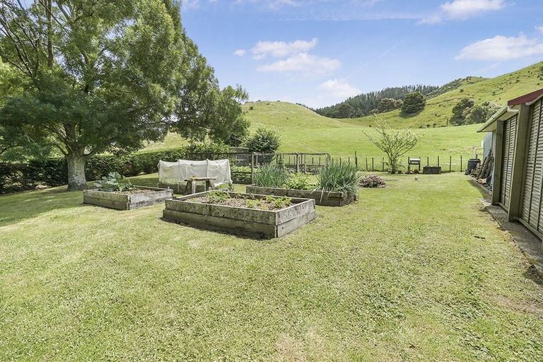 Photo of property in 687 Hakarimata Road, Huntly, 3771
