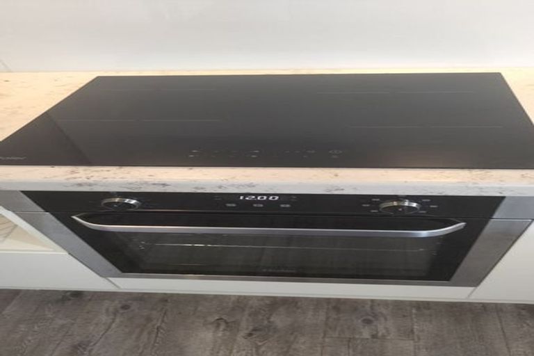 Photo of property in 66a Helvetia Road, Pukekohe, 2120