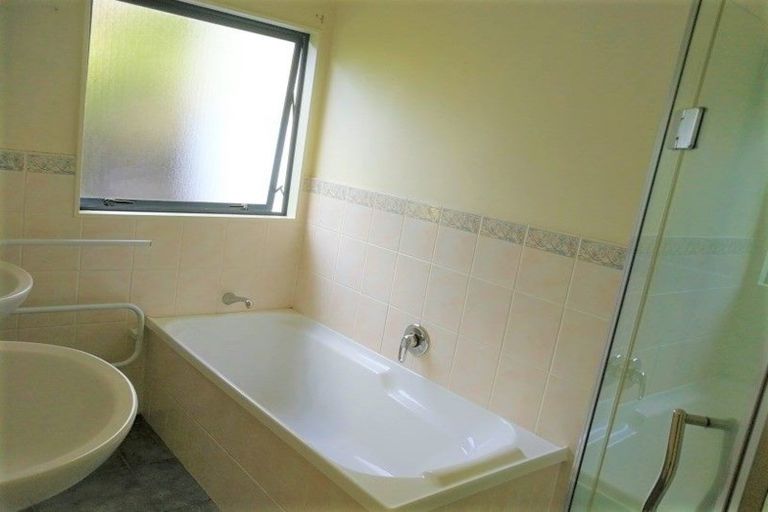 Photo of property in 13 Maidstone Place, Rototuna North, Hamilton, 3210