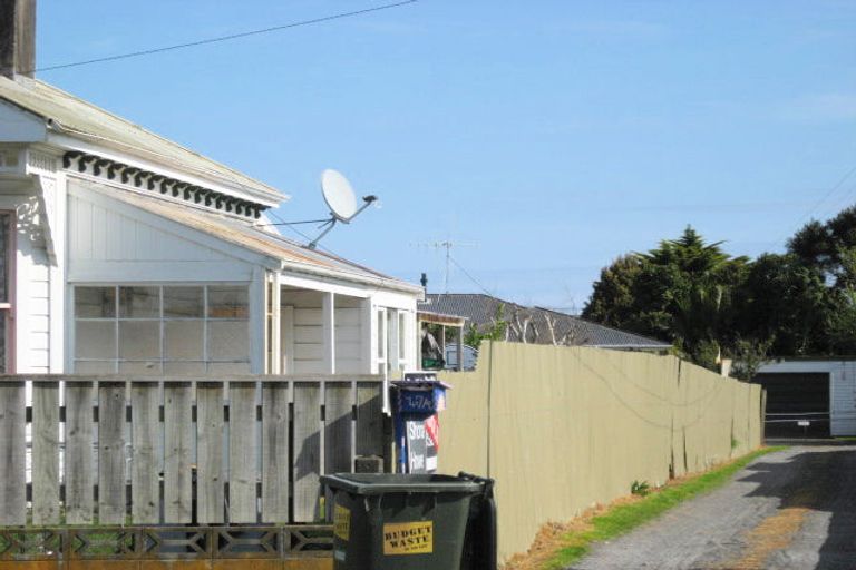 Photo of property in 47a Gonville Avenue, Gonville, Whanganui, 4501