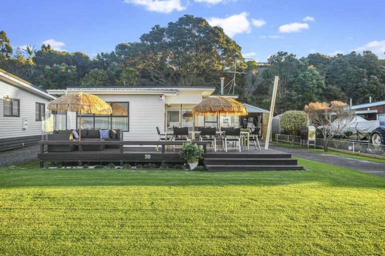 Photo of property in 30 Logan Drive, Manukau Heads, Awhitu, 2684