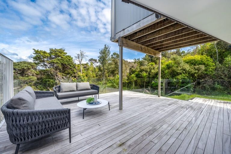 Photo of property in 35a Seaview Avenue, Northcote, Auckland, 0627