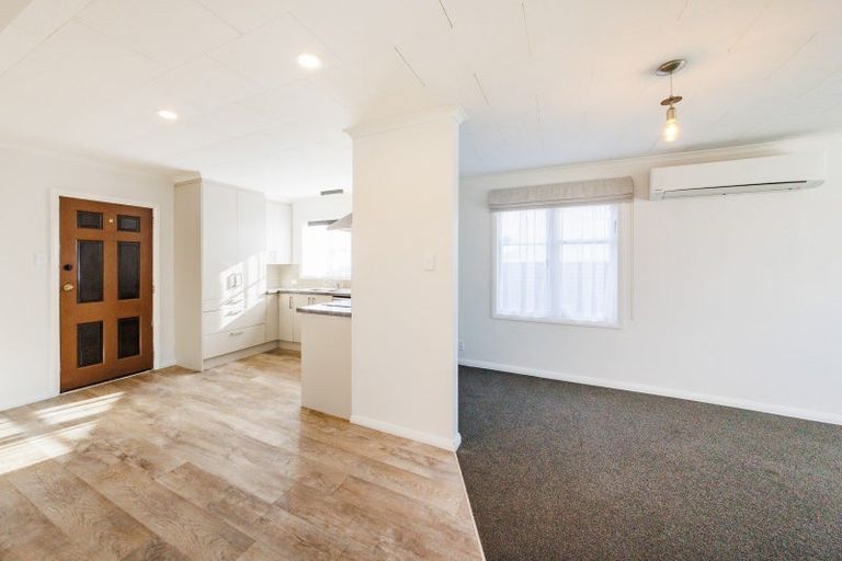 Photo of property in 14 Kingston Street, Awapuni, Palmerston North, 4412