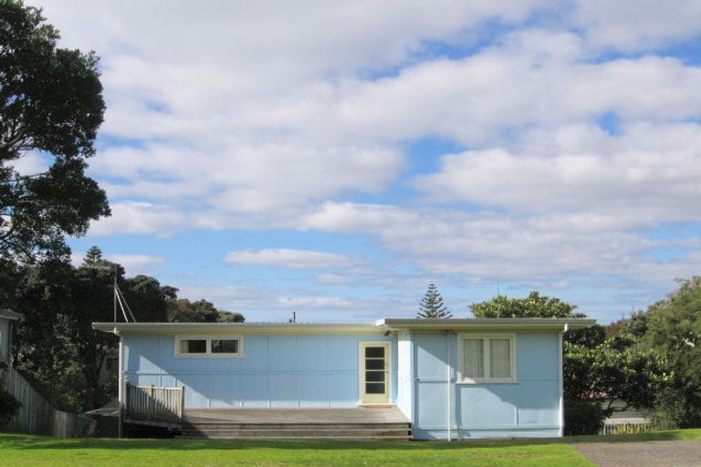 Photo of property in 43 Oceanview Road, Mount Maunganui, 3116