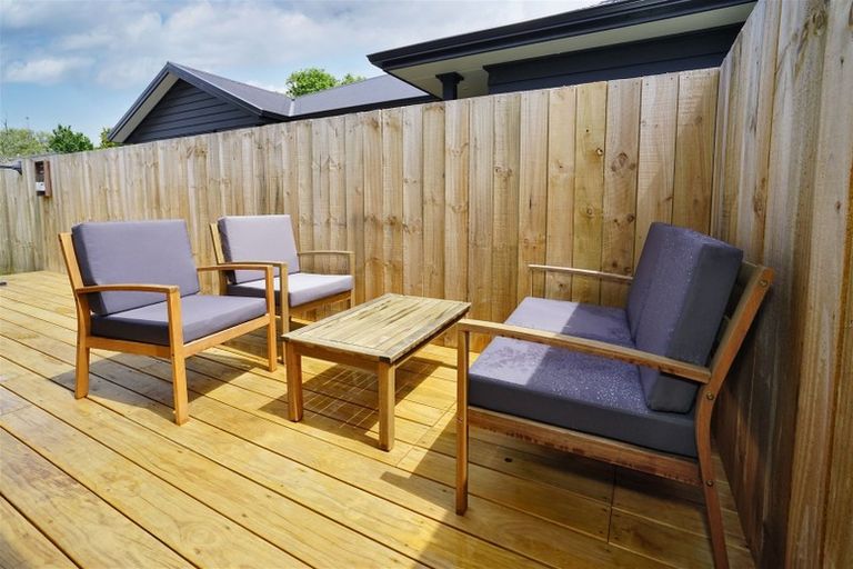 Photo of property in 2/58 Mansel Avenue, Hillcrest, Hamilton, 3216