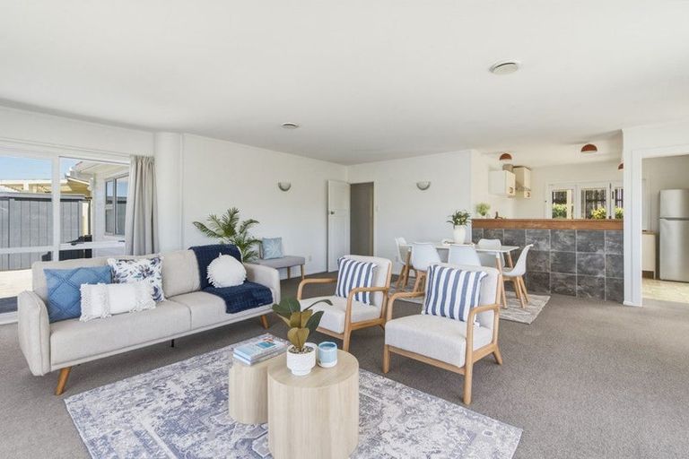 Photo of property in 77 Church Street, Onerahi, Whangarei, 0110