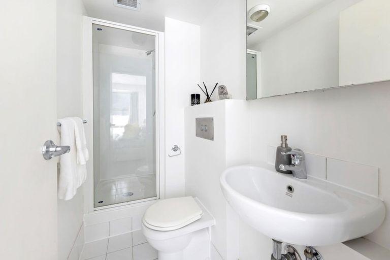 Photo of property in 8 Clayton Street, Saint Clair, Dunedin, 9012