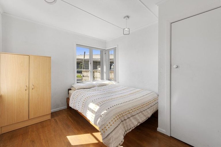 Photo of property in 70 Melrose Road, Mount Roskill, Auckland, 1041